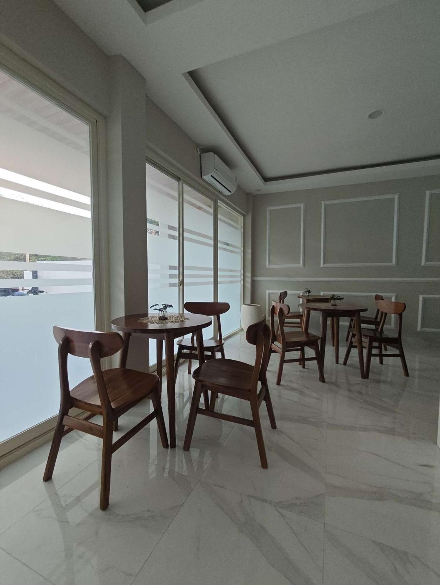 El Nipa Hotel Labuan Bajo Luaran gambar